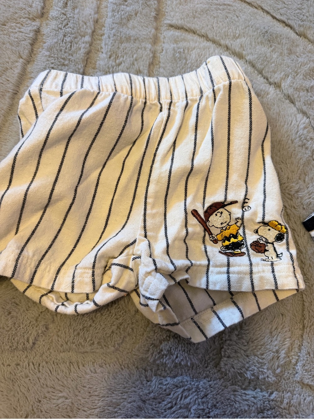Peanuts Kids White & Black Striped Set - Picture 3 of 4